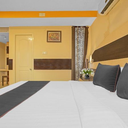 Collection O Mgr Inn Pondicherry Esterno foto