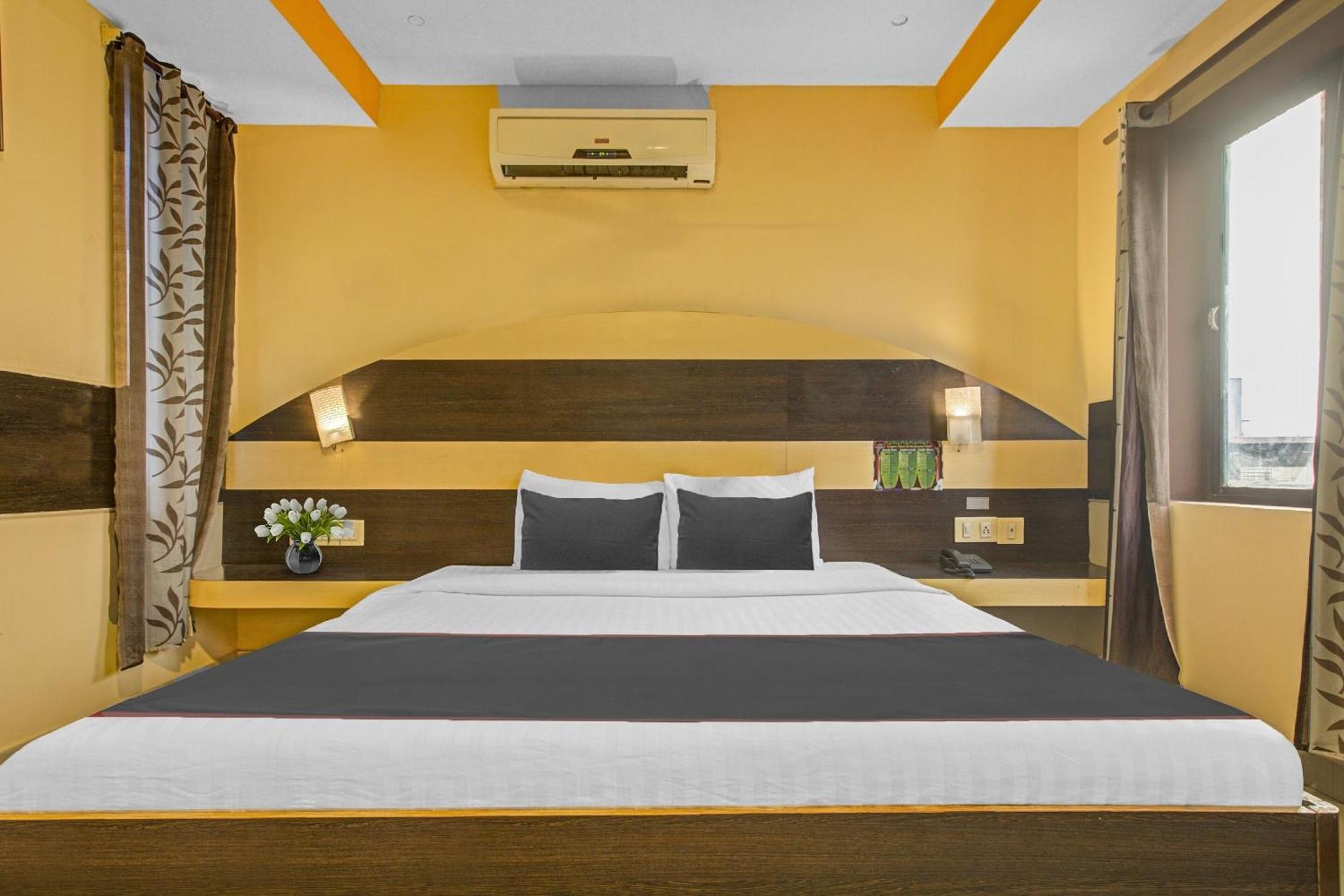 Collection O Mgr Inn Pondicherry Esterno foto